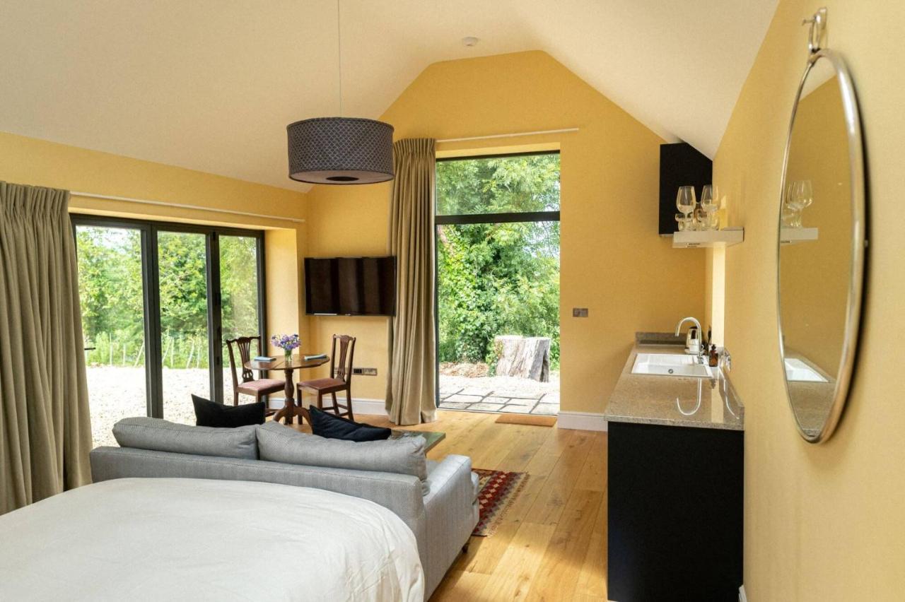 Meadow Barn Villa Axminster Bagian luar foto